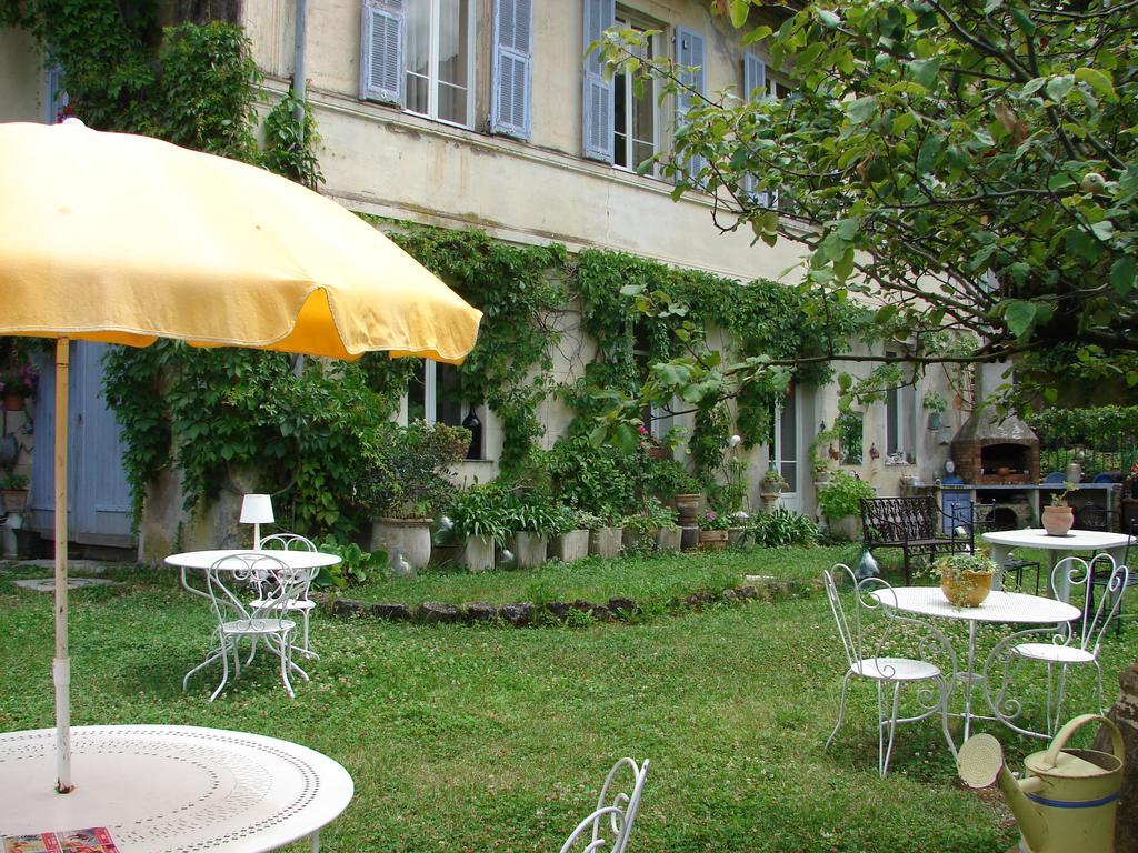 Au Relais Fleuri Gilette Exterior foto